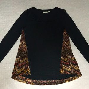 Versona black long sleeve top with colored pattern